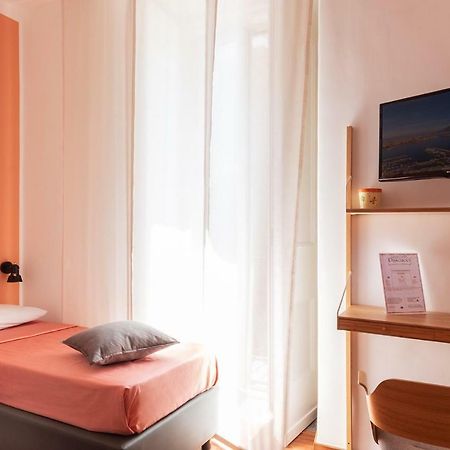 B&B Monserrato Napoli Ngoại thất bức ảnh