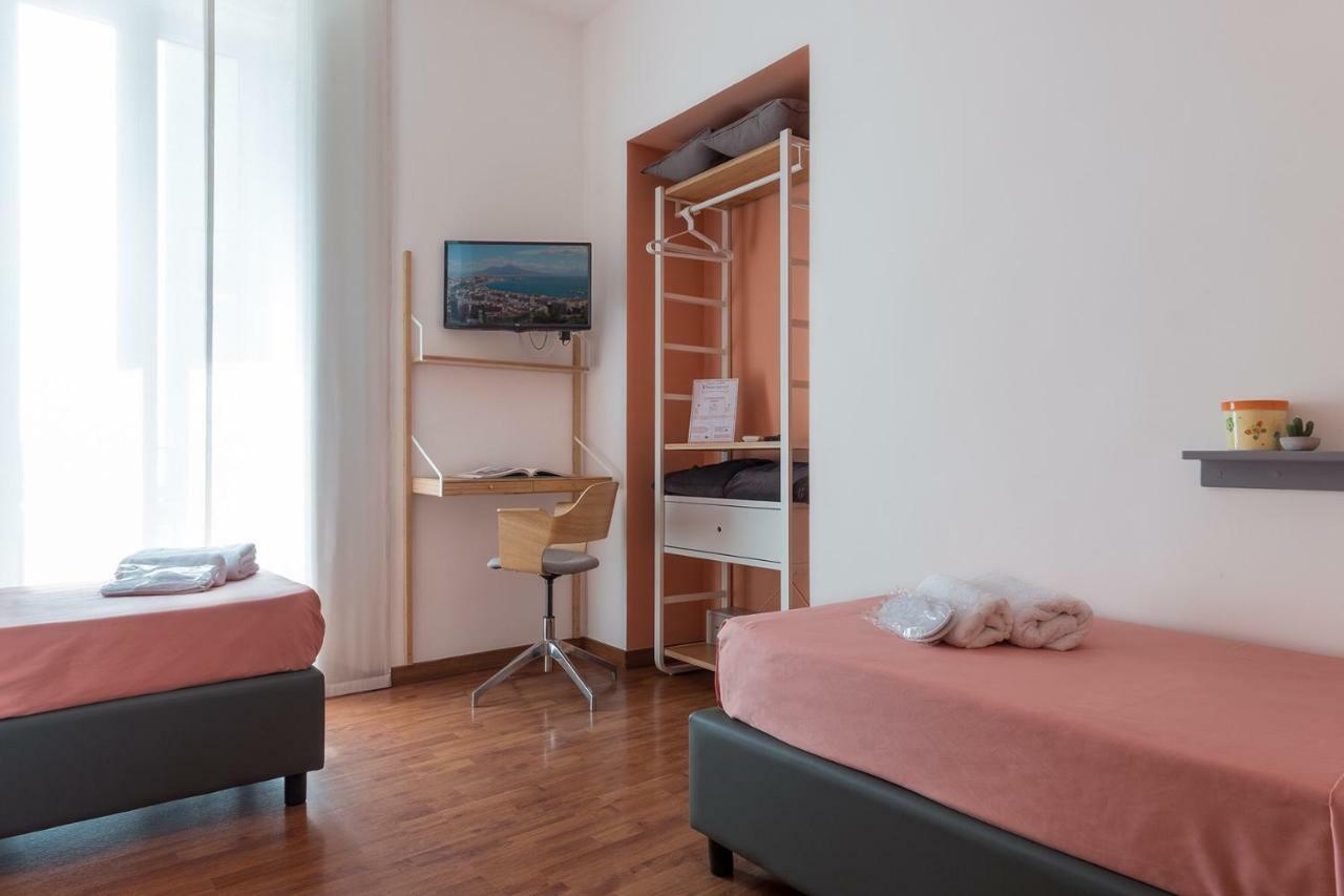 B&B Monserrato Napoli Ngoại thất bức ảnh