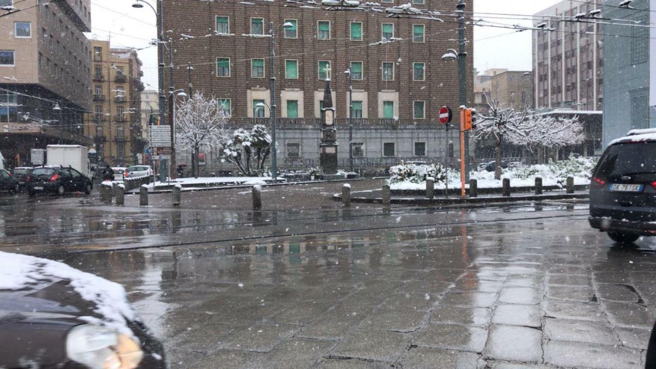 B&B Monserrato Napoli Ngoại thất bức ảnh